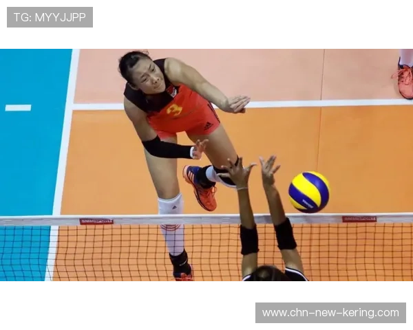 佩德里回撤接应完成组织